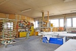 VOLL AUSGESTATTETE SCHREINEREI, Heizung, Spänebunker, evtl. weiter bebaubar! Potenzial für viele Gew - Gewerbeobjekt Zierenberg Oelshausen | Angebot:26487173