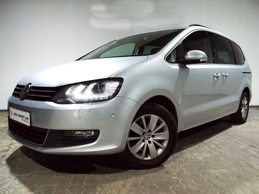 VW Sharan 215.437 km 9.555 € Völklingen 66333
