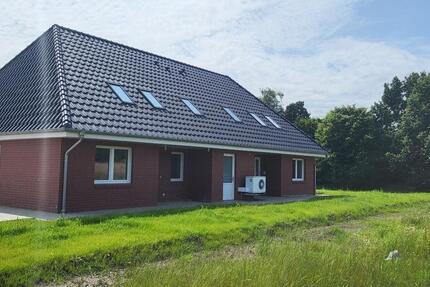 Gyhum-Freistehendes DH(Hälfte )ca. 115,5m²,Bj,2024