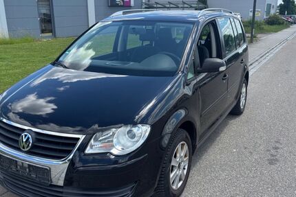VW Touran 193.900 km 1.799 &euro; stammham 85134