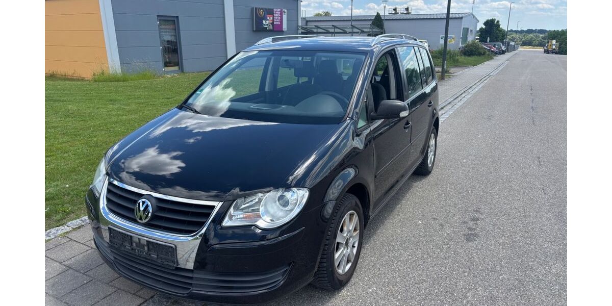 VW Touran 193.900 km 1.799 &euro; stammham 85134