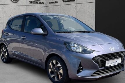 Hyundai i10 3.353 km 17.970 &euro; Brandenburg an der Havel 14772