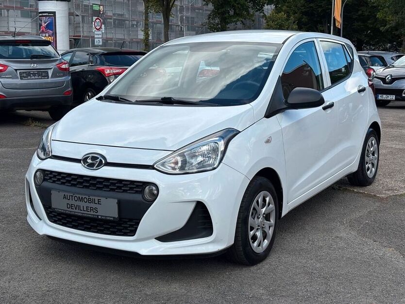 i10