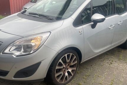 Opel Meriva 47.000 km 3.950 &euro; Paderborn (Paderborn, Germany) 33098