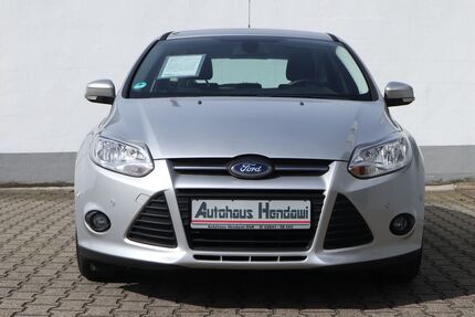 Ford Focus 86.830 km 5.990 &euro; Moers 47443