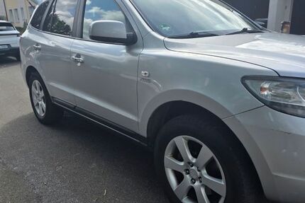 Hyundai SANTA FE 250.000 km 2.990 &euro; Wiesbaden 65183