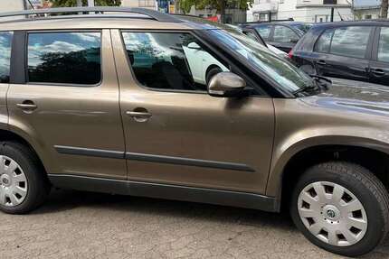 Skoda Yeti 213.000 km 2.900 &euro; Osnabrück 49080