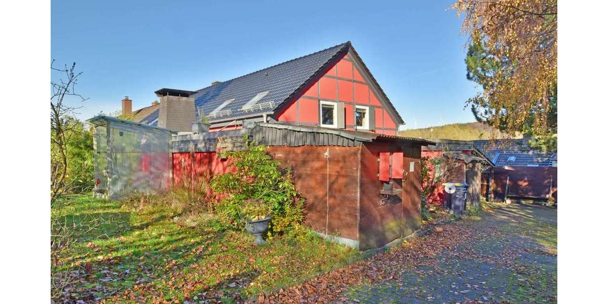 Haus zum Kaufen in Hessisch Lichtenau 230.000 € 226.02 m² 7 zimmer