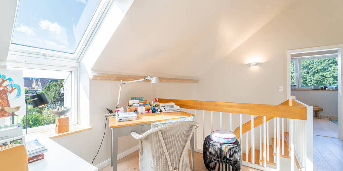 Mehrfamilienhaus, Wohnhaus Lübeck / Travemünde Travemünde - 4 Zimmer, 131 m&sup2;, 699.000&euro; | Angebot:26869014