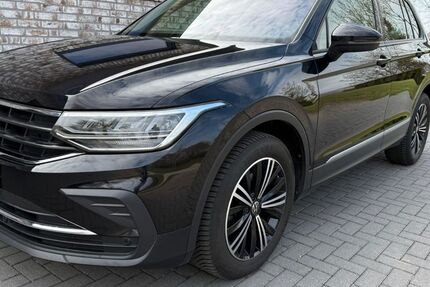 VW Tiguan 44.500 km 25.250 &euro; Wedendorf 19217