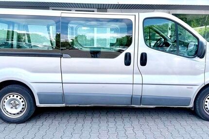 Opel Vivaro 512.000 km 3.999 &euro; Mainz-Kastel 55252