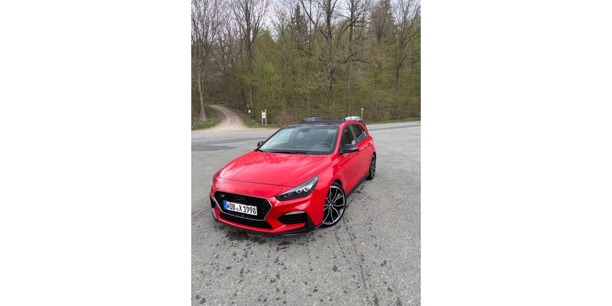 Hyundai i30 74.000 km 19.999 &euro; Wolfsburg 38442