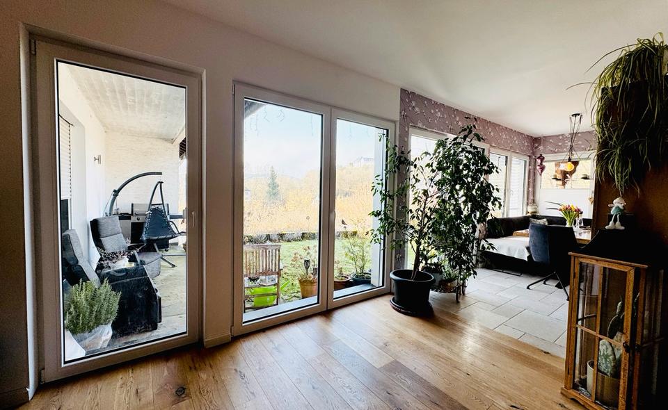 Einfamilienhaus Dahlem - 7 Zimmer, 210 m&sup2;, 689.000&euro; | Angebot:26930046