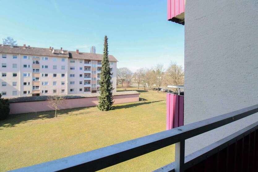 Wohnung zum Kaufen in Singen 219.000 € 74 m²