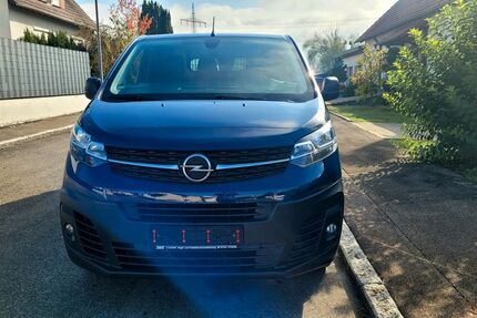 Opel Vivaro 197.020 km 11.890 &euro; Göppingen 73037