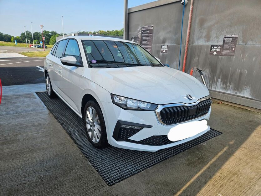 Skoda Scala 12.000 km 22.200 € Bad Bellingen 79415