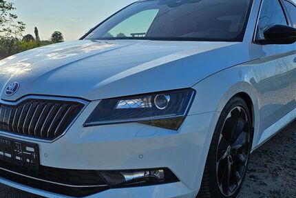 Skoda Superb 224.000 km 15.900 &euro; Pfungstadt 64319