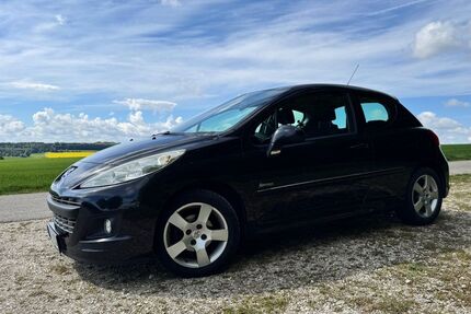 Peugeot 207 221.000 km 2.800 &euro; Blaustein 89134