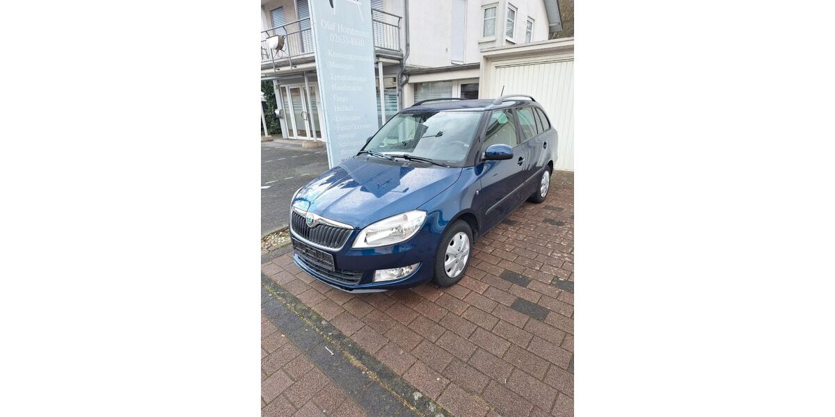 Skoda Fabia 22.000 km 6.490 &euro; Bad Breisig 53498