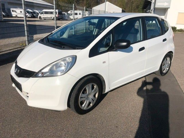 Honda Jazz 222.145 km 2.699 &euro; Freiburg 79102