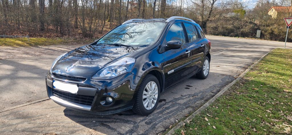 Renault Clio 120.077 km 2.900 &euro; Hildrizhausen 71157