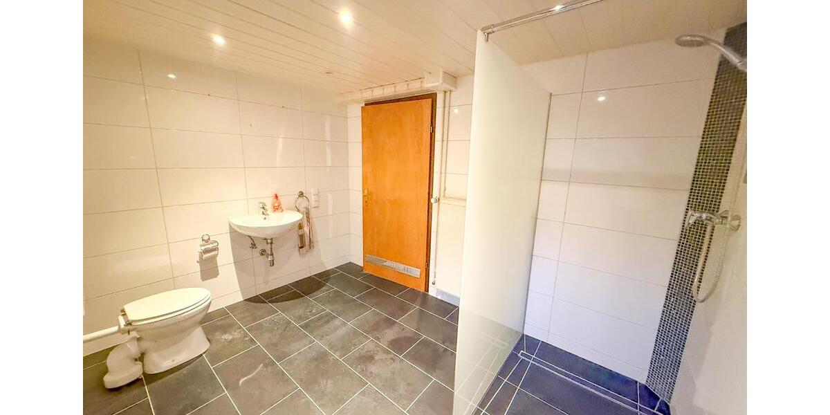 Doppelhaushälfte Ludwigshafen am Rhein Parkinsel - 6 Zimmer, 154 m&sup2;, 279.000&euro; | Angebot:26042283