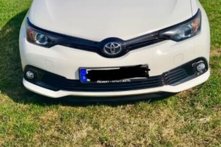 Toyota Auris 85.000 km 14.300 &euro; Eggenfelden 84307