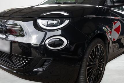 Fiat 500 7.400 km 26.290 € Bochum 44801