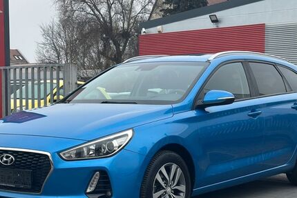 Hyundai i30 145.000 km 8.990 &euro; Nürnberg 90431