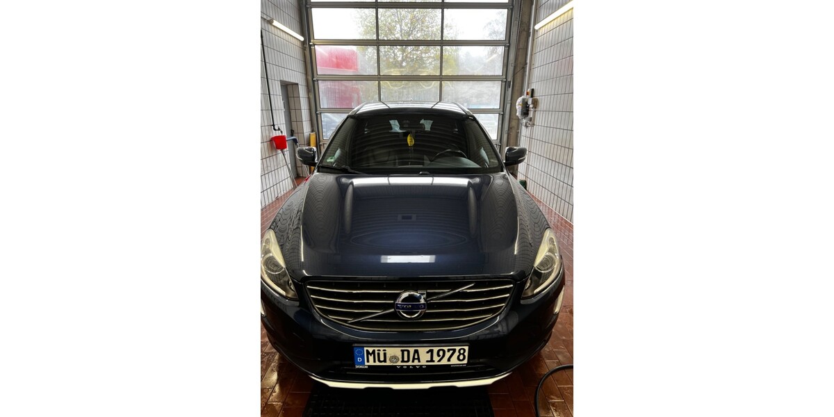 Volvo XC60 185.000 km 18.499 &euro; Waldkraiburg 84478