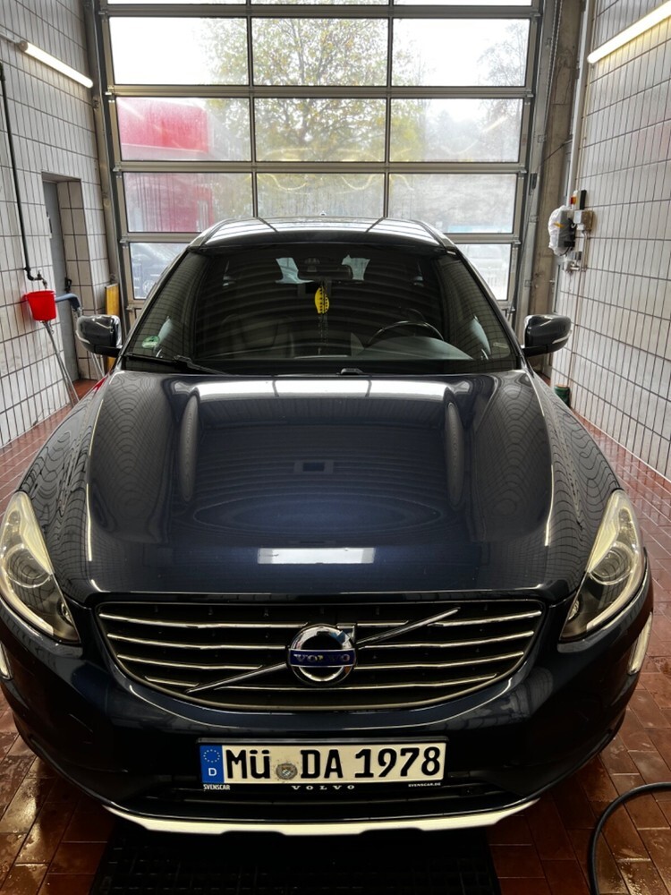 Volvo XC60 185.000 km 18.499 € Waldkraiburg 84478