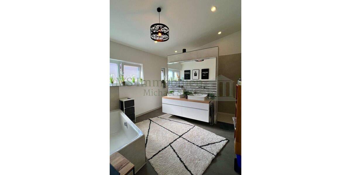 Mehrfamilienhaus, Wohnhaus Lampertheim - 9 Zimmer, 385 m&sup2;, 1.410.000&euro; | Angebot:25863373