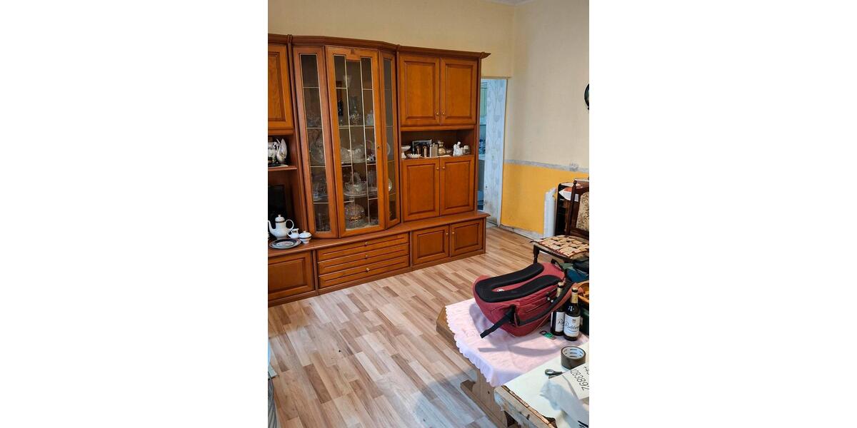 Reihenhaus Werdau - 5 Zimmer, 100 m&sup2;, 60.000&euro; | Angebot:24829937