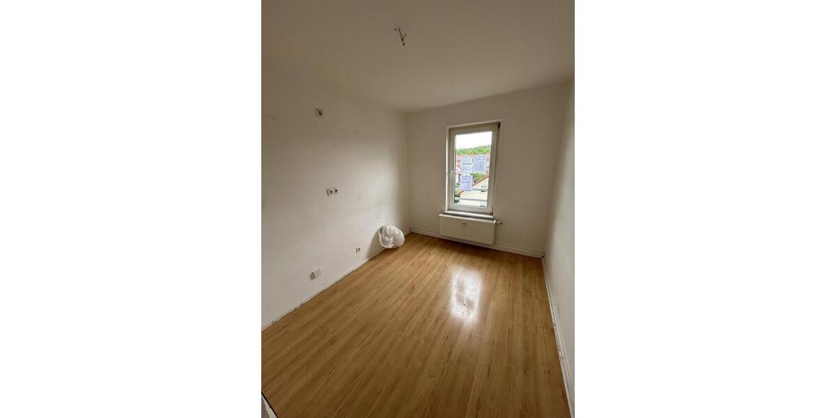 Etagenwohnung Kaiserslautern - 3 Zimmer, 71 m&sup2;, 739&euro; | Angebot:24612425