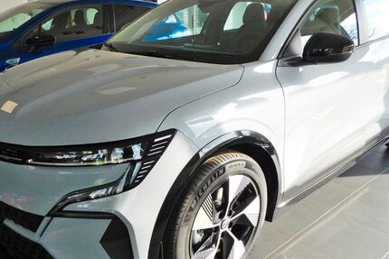 Renault Megane 10 km 31.900 € Zwönitz 08297