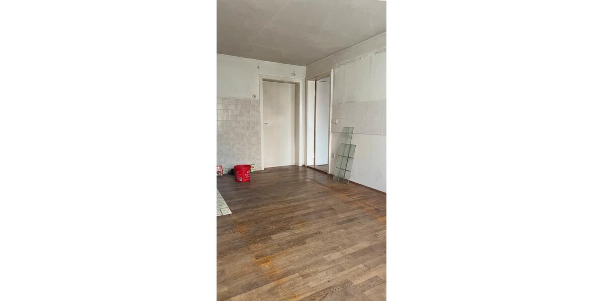 Reihenhaus Osterhofen - 12 Zimmer, 192 m&sup2;, 225.000&euro; | Angebot:26001712