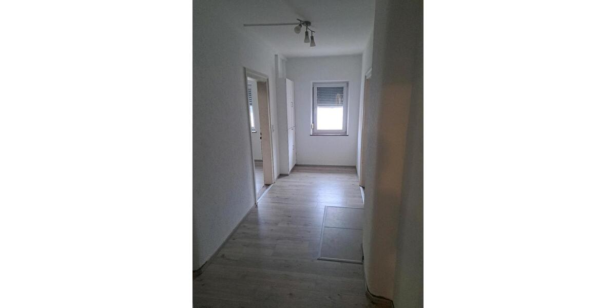 Erdgeschoßwohnung Moosburg an der Isar - 3 Zimmer, 80 m&sup2;, 1.600&euro; | Angebot:25025128