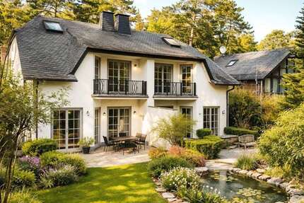 Haus Kleinmachnow - 6 Zimmer, 293 m&sup2;, 990.000&euro; | Angebot:24634366