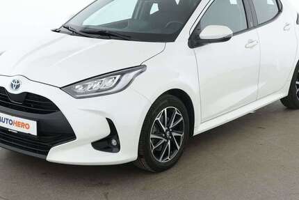 Toyota Yaris 16.181 km 18.740 &euro; Frankfurt am Main 65936