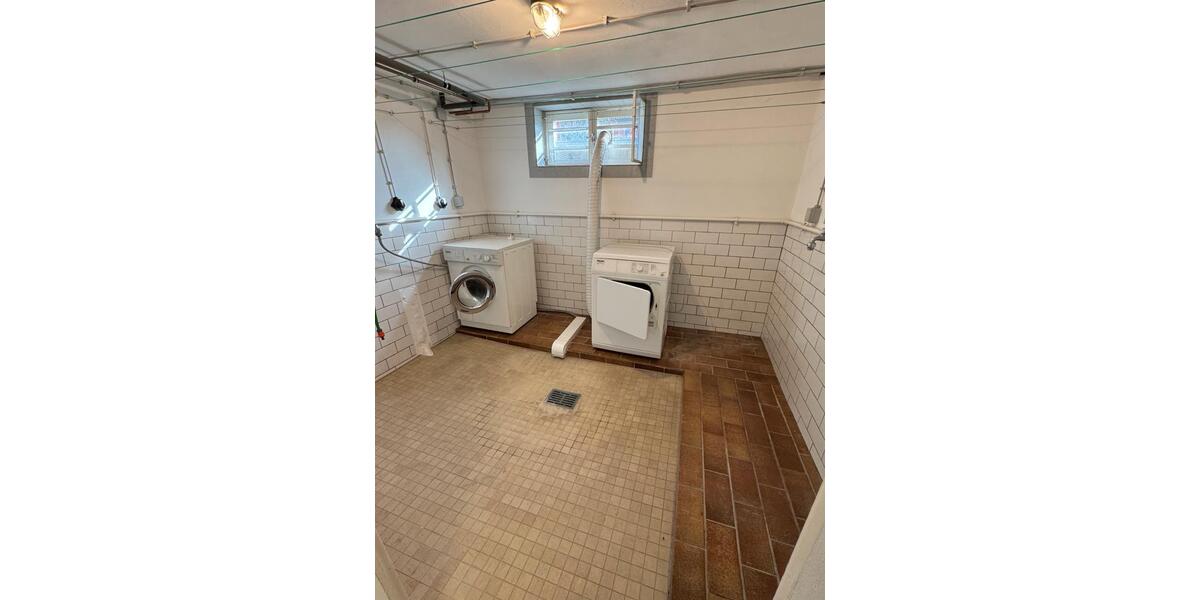 Etagenwohnung Sindelfingen Eichholz - 3 Zimmer, 68 m&sup2;, 1.190&euro; | Angebot:25517072