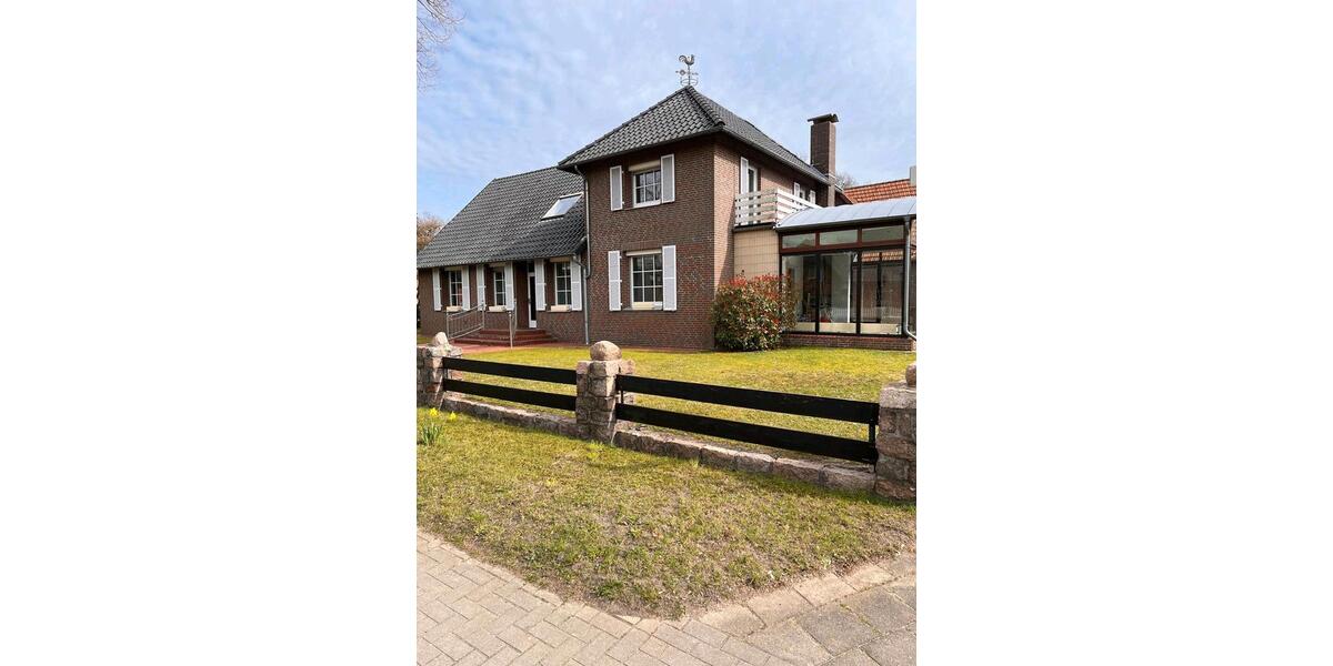 Einfamilienhaus Zeven - 6 Zimmer, 190 m&sup2;, 580.000&euro; | Angebot:25450666