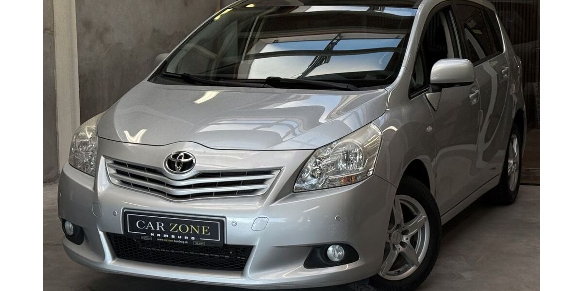 Toyota Verso 130.200 km 8.990 &euro; Hamburg 20539