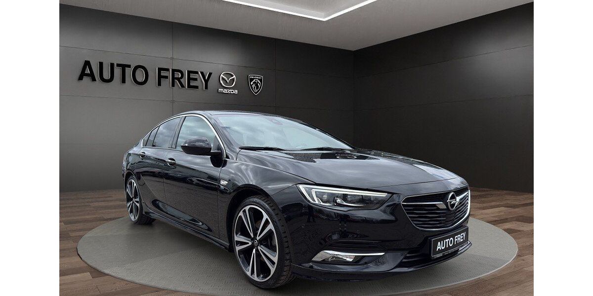 Opel Insignia 68.650 km 19.890 &euro; Augsburg 86167