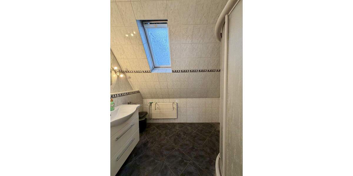 Mehrfamilienhaus, Wohnhaus Kirchlengern Südlengern - 8 Zimmer, 186 m&sup2;, 269.000&euro; | Angebot:25399308