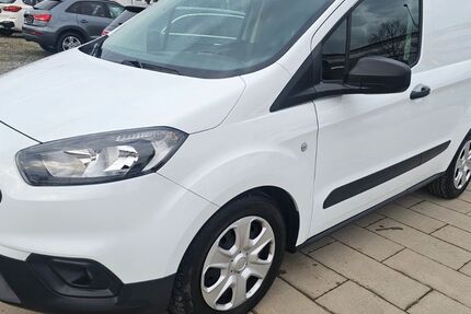 Ford Transit Courier 31.233 km 12.450 &euro; Aschaffenburg 63741