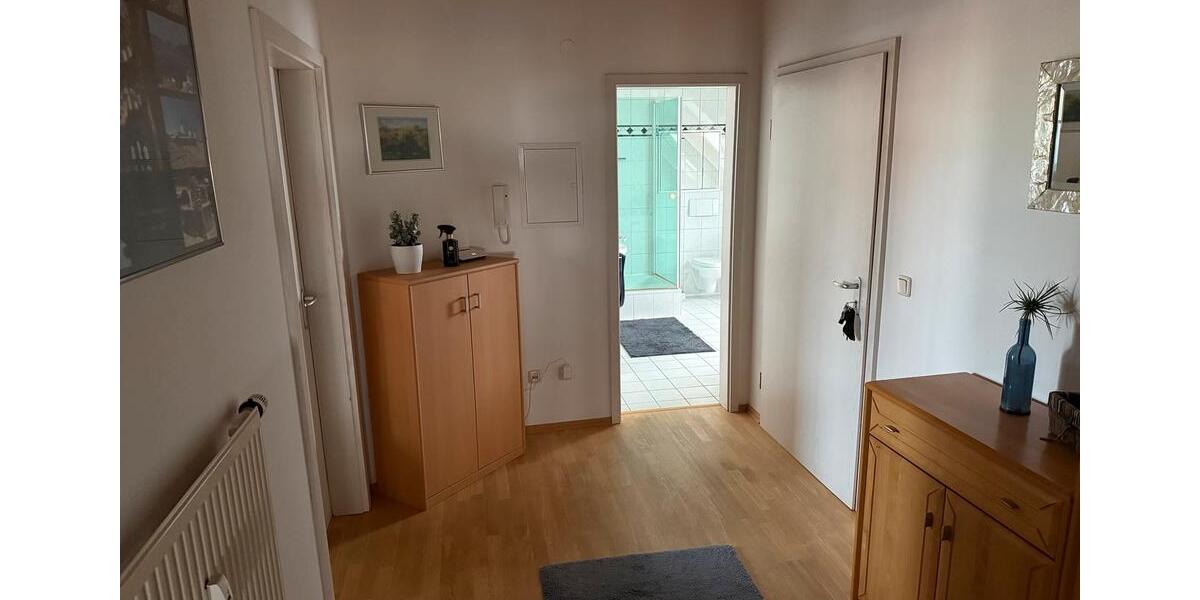 Dachgeschoßwohnung Aresing - 2.5 Zimmer, 103 m&sup2;, 360.000&euro; | Angebot:27087952