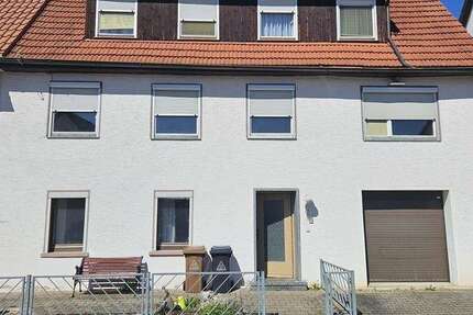 Haus Heidenheim Aufhausen - 8 Zimmer, 170 m&sup2;, 195.000&euro; | Angebot:26426575