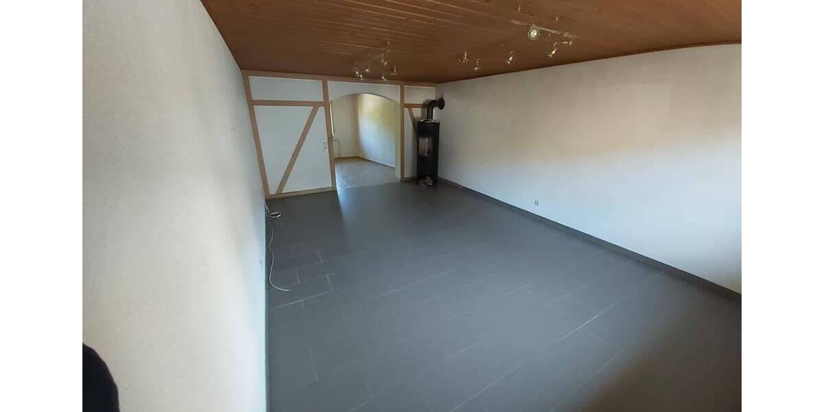 Etagenwohnung Mossautal Ober-Mossau - 3 Zimmer, 108 m&sup2;, 179.000&euro; | Angebot:25771092