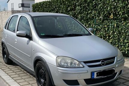 Opel Corsa 220.000 km 900 &euro; Lenting 85101