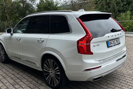 Volvo XC90 72.000 km 49.100 € Bonn 53179